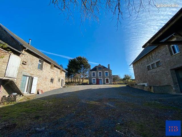Maison 16 pièces 450 m²