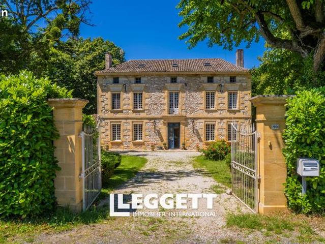 Maison 16 pièces 450 m²