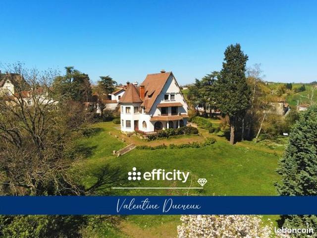 Maison 16 pièces 450 m²