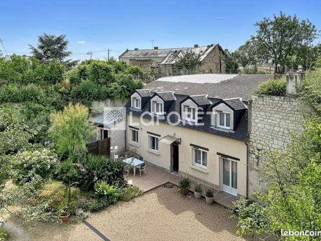 Maison 16 pièces 461 m²