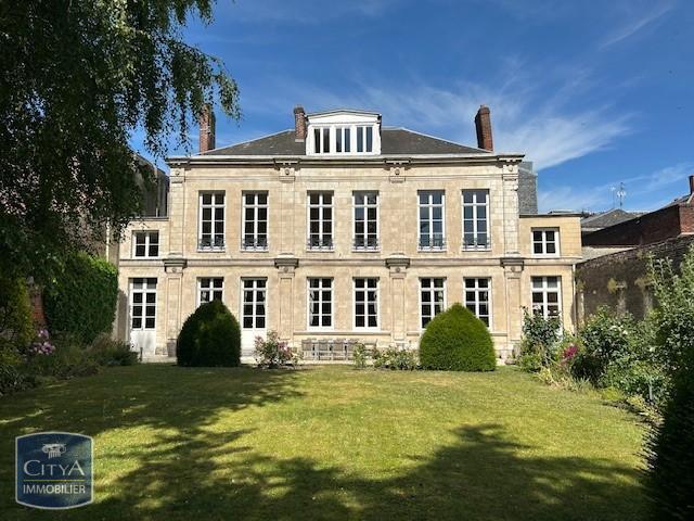 Maison 16 pièces 469 m²