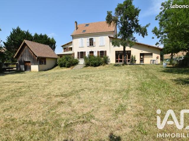 Maison 16 pièces 480 m²