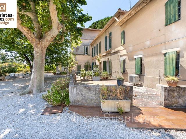Maison 16 pièces 490 m²