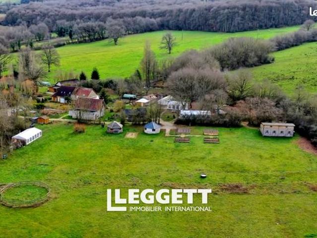 Maison 16 pièces 412 m²