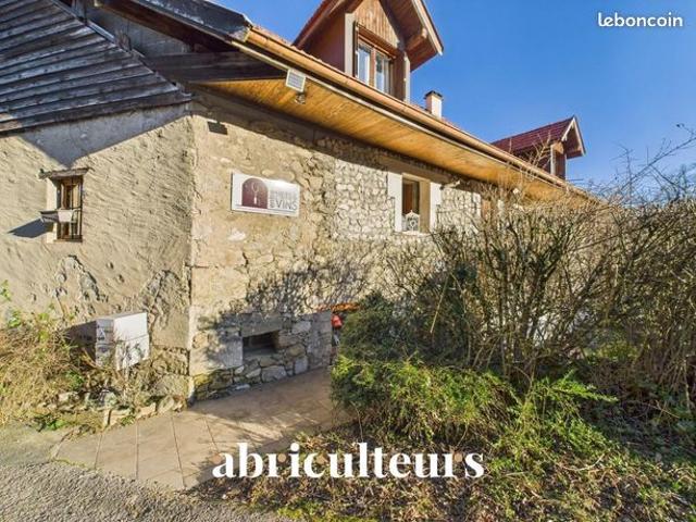 Maison 16 pièces 433 m²