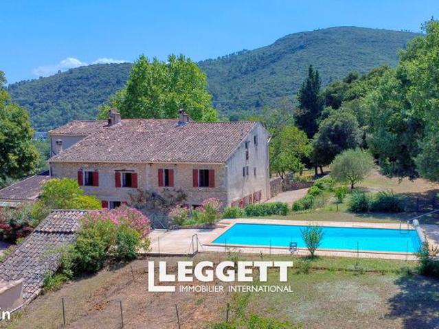 Maison 16 pièces 505 m²