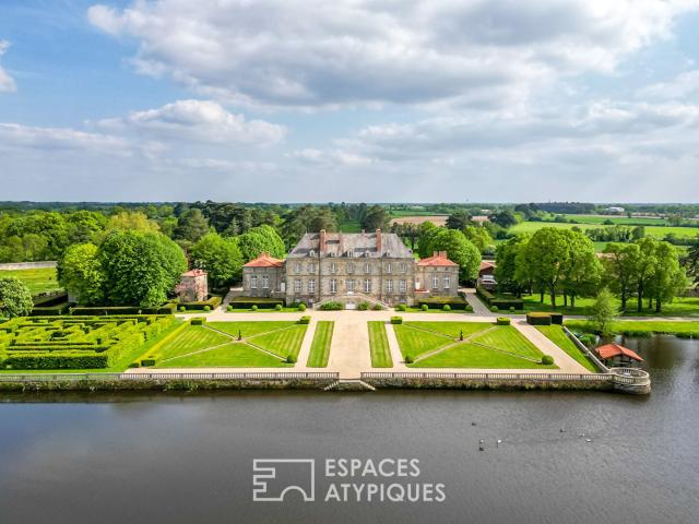 Maison 16 pièces 900 m²