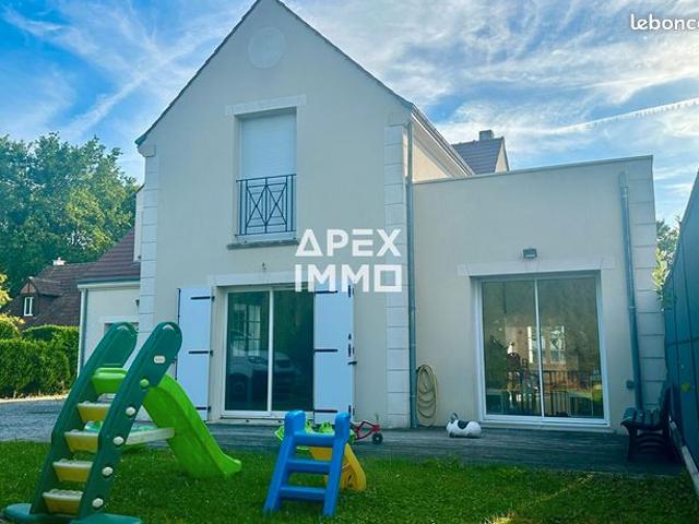 Maison 174 m² SEMOY
