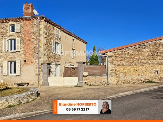 Maison 176 m² habitables jardin cour grange CHAURIAT 63