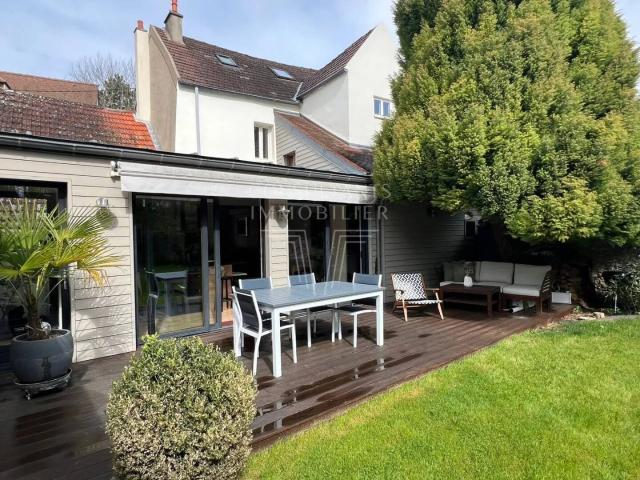 Maison 177 m2 Montfort l'Amaury