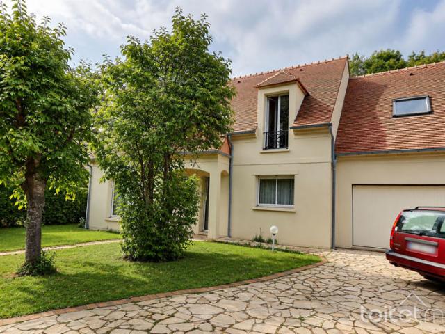 Maison 177 m2 8 pièces