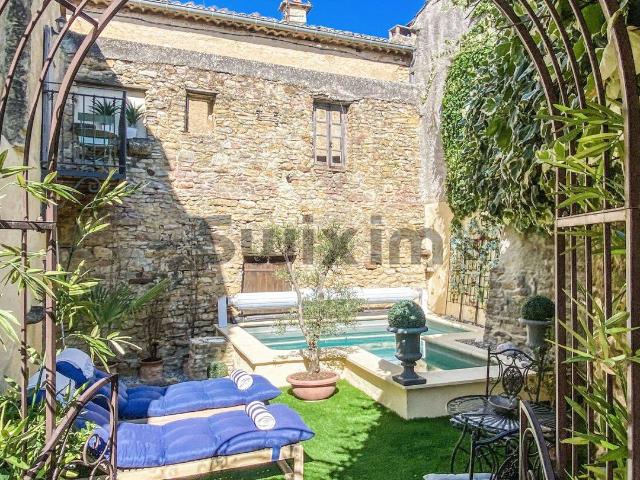 Maison 178 m2 Uzes