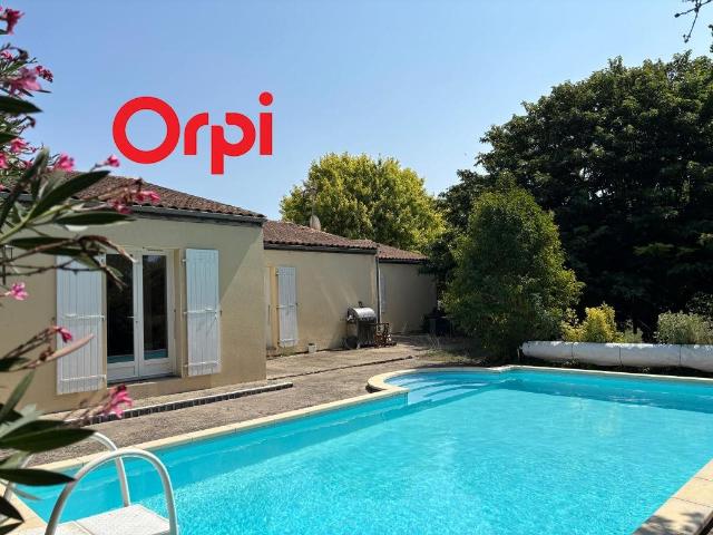 Maison 178 m²,5 chambres, piscine 178m² Echillais