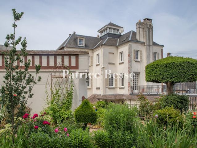 Maison avec jardin