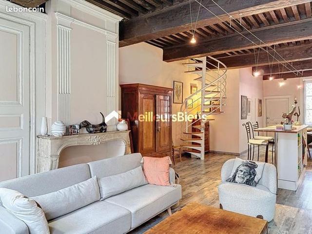 Maison 179 m² Thoissey