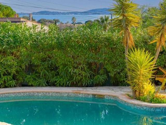 Maison 170 m2 CARQUEIRANNE