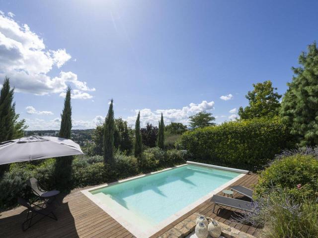 Maison 170 m2 Ste Foy les Lyon
