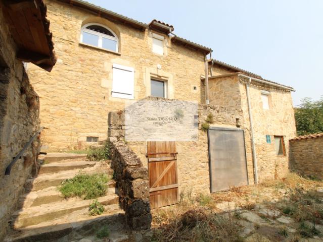 MAISON 170 m2 SCINDEE EN 2 LOGEMENTS AVEC COUR et CAVE