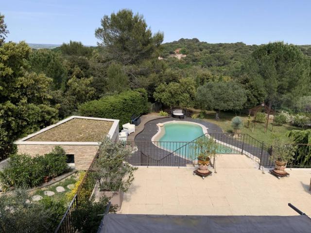 Maison 170 m2 Uzes