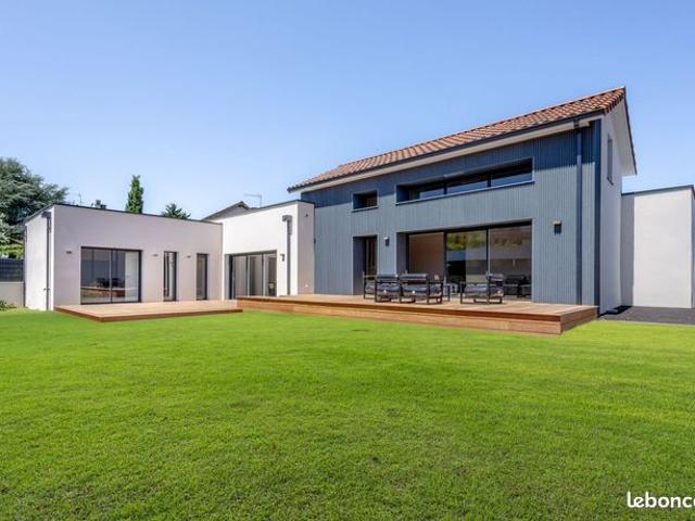 Maison 170 m² avec terrain à LIMOGES 87