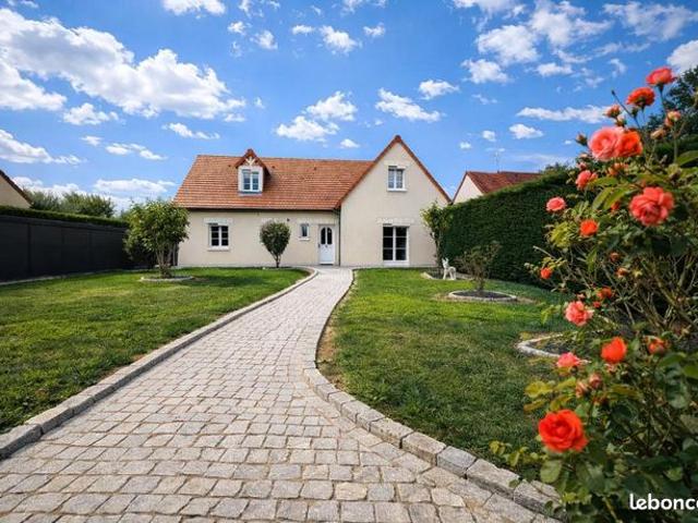 Maison 170 m² Ballan Mire