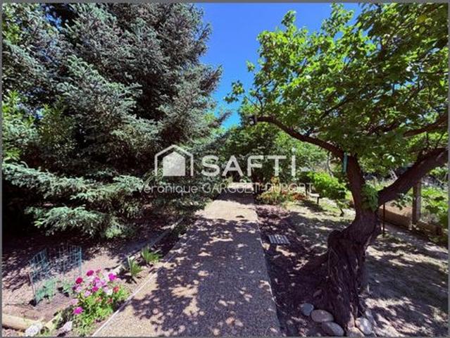 Maison 170m2 en Centre ville, jardin 900m2, garage, sans vis à vis