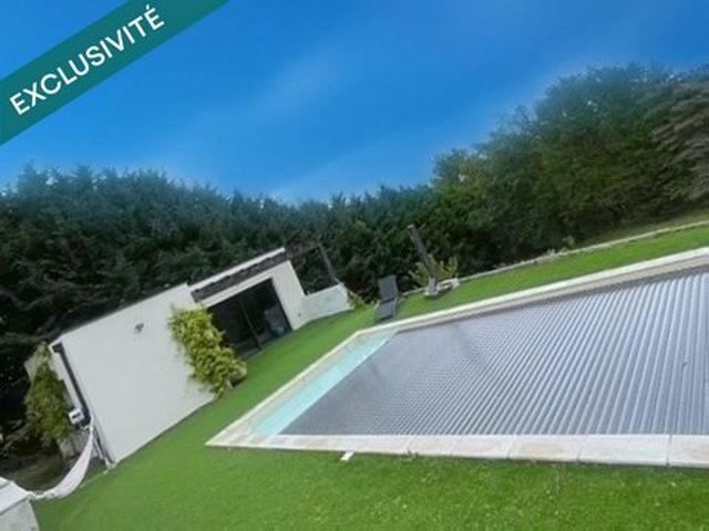 maison 170m2+pool house 35 m2+piscine terrain 4813 m2