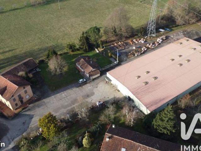 Maison 17 pièces 2554 m²