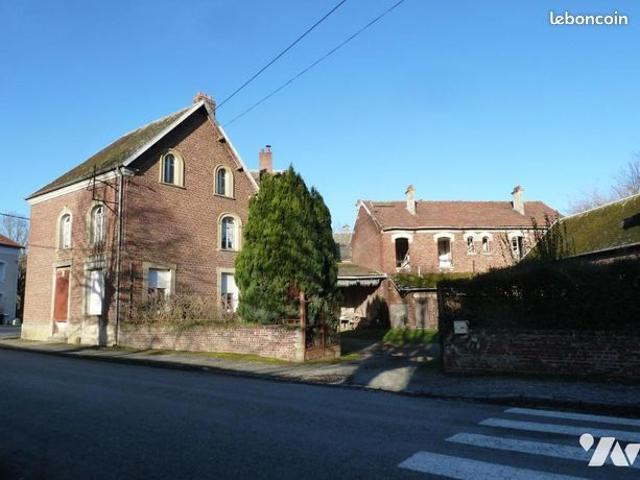 Maison 17 pièces 282 m²