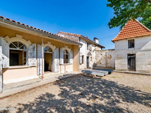 Maison 17 pièces 320 m²