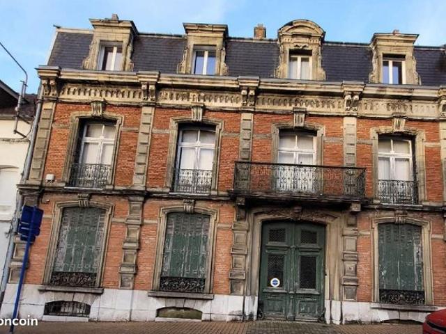 Maison 17 pièces 460 m²