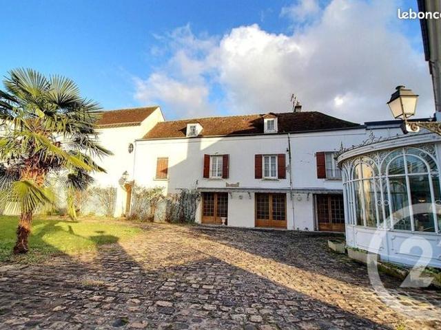 Maison 17 pièces 413 m²