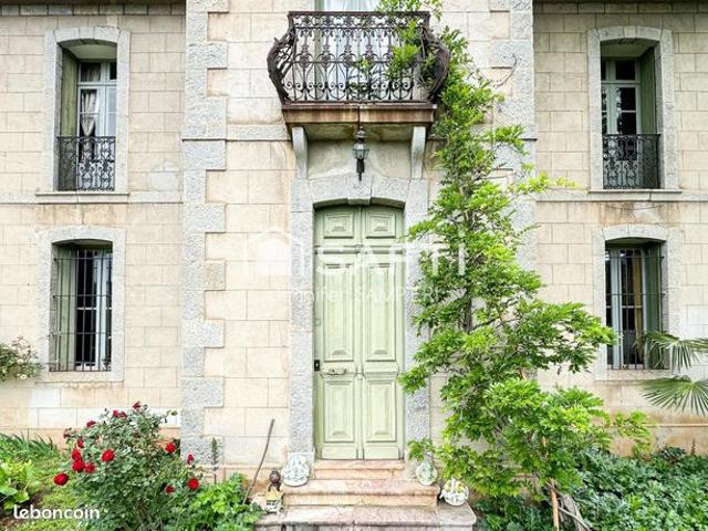 Maison 17 pièces 430 m²