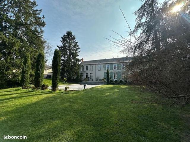 Maison 17 pièces 503 m²