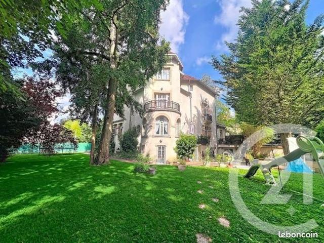 Maison 17 pièces 516 m²