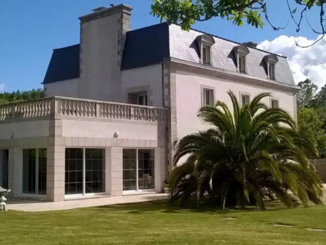 Maison 17 pièces 800 m²