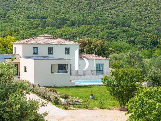 Maison 185 m2 Goudargues