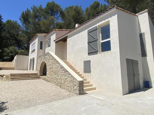 Maison 185 m2 Roquefort la Bédoule