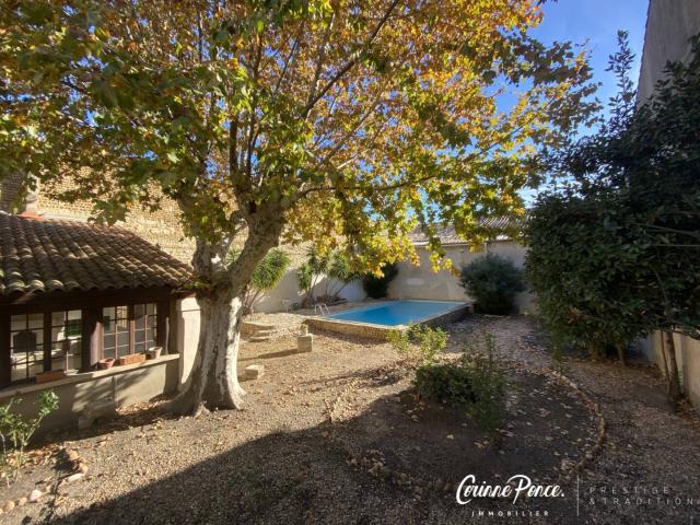 Maison 185 m2 St Gilles