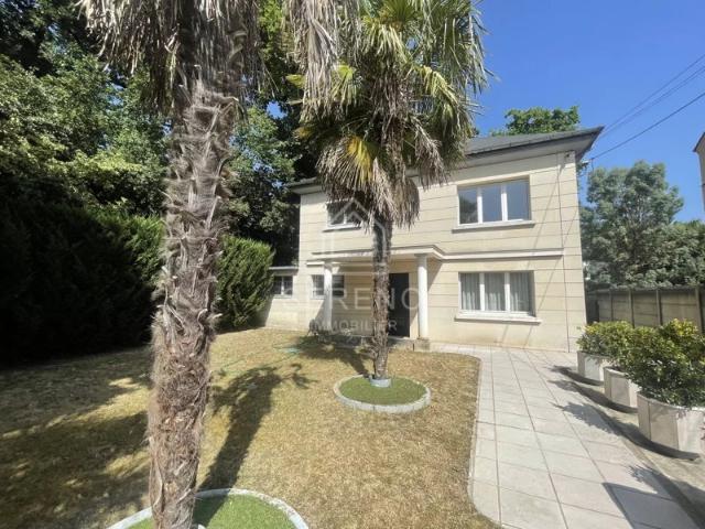 Maison 186 m2 8 pièces