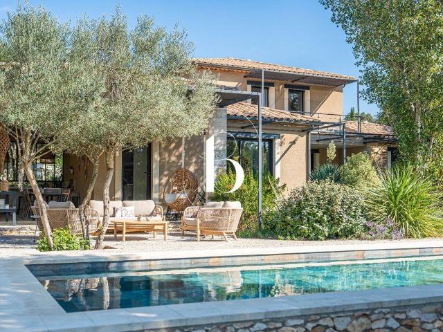 Maison 187 m2 Uzes