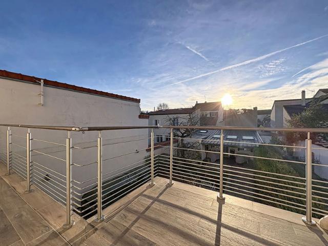 Maison 180 m2 9 pièces