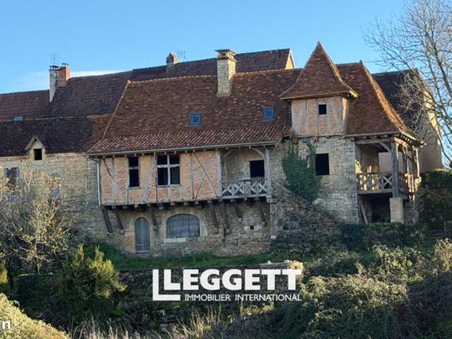 Maison 180 m² Saint Martial D Albarede