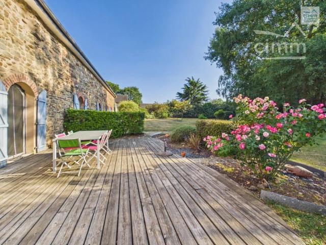 MAISON 180 m² sur 5000 m² terrain