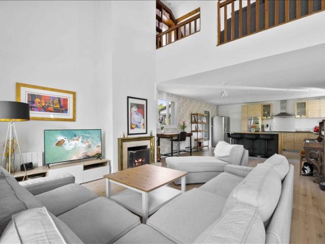 Maison 180,69 m2 6 pièces Non meublé