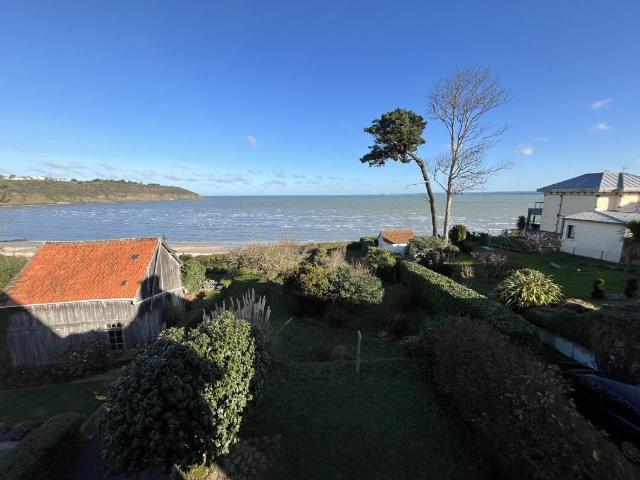 Maison 181 m² Bord de mer