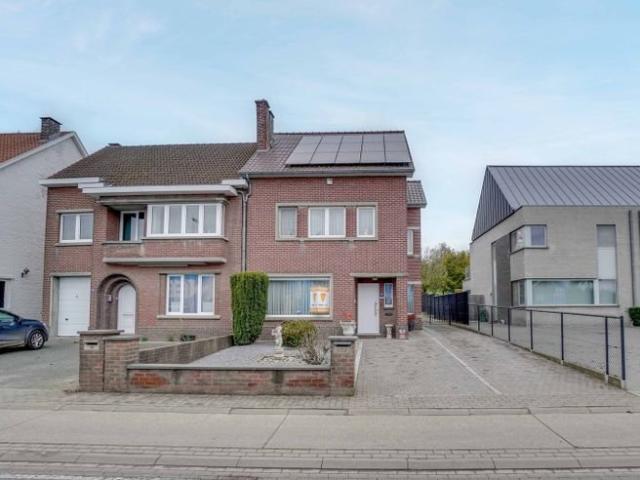Maison 182 m² 3 Ch à vendre à Riemst