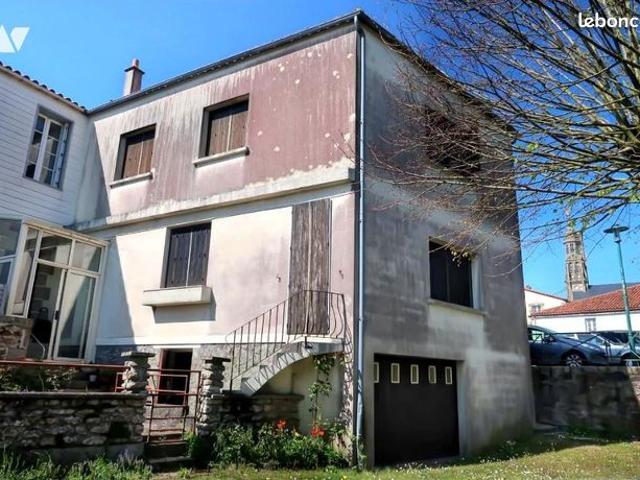 Maison 182 m² LA FLOCELLIERE