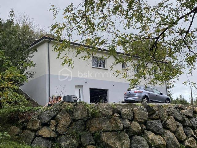 MAISON 183 M² AVEC 2 LOGEMENTS