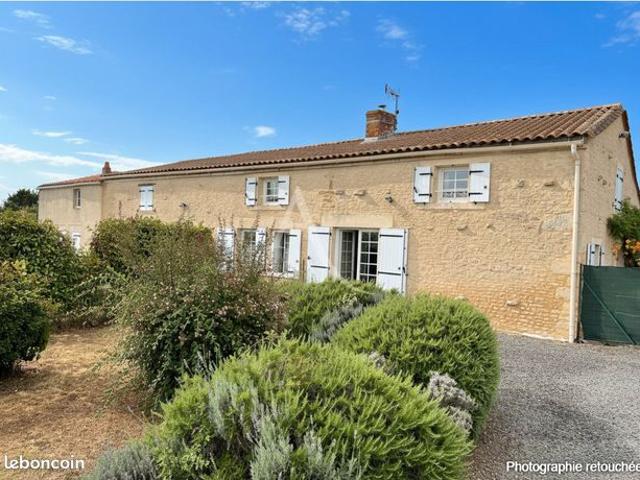 Maison 183 m² POUILLE